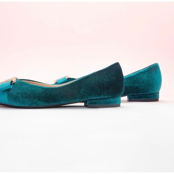 C.Paravano Peacock Sue Pointed Toe Flats - Picture 2 of 5